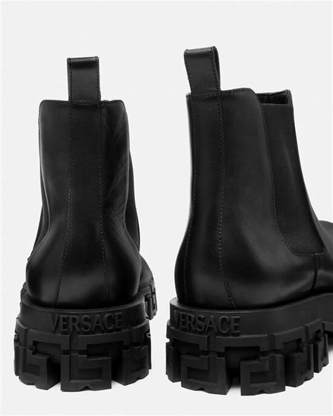 versace by h&m tasje|h&m Versace boots.